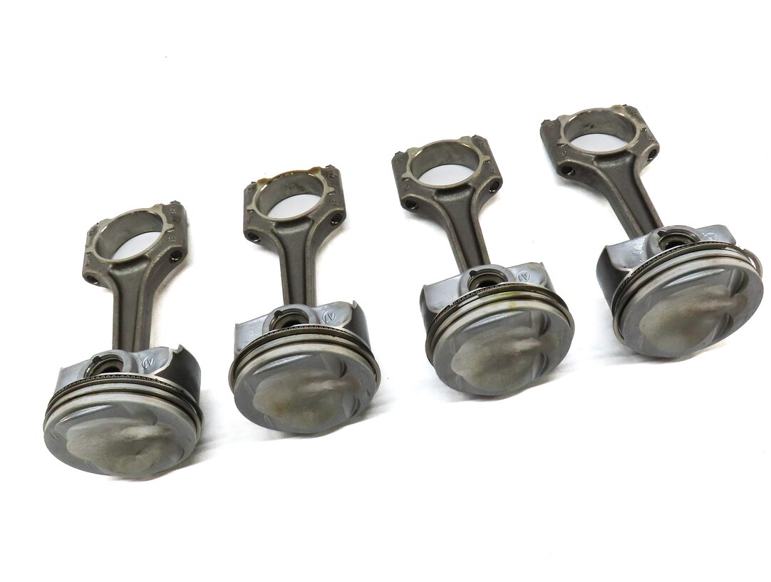 Thumbnail 3: 2017-2020 AUDI A3 (8V) & 2021 Q3 2.0L TURBO ENGINE PISTON & CONNECTING ROD SET 4