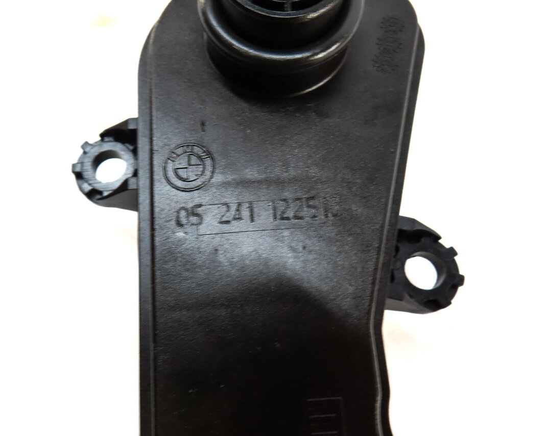Thumbnail 6: 2006 BMW 750i (E65) 4.8L N62TU ENGINE INTAKE MANIFOLD ACTUATOR MOTOR SET 2