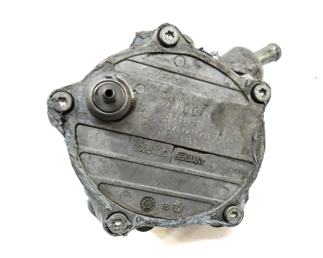 Thumbnail 4: 03-10 X5 550i 650i 645i 750i 760i E60 E63 E65 E66 E53 E70 V8 BRAKE VACUUM PUMP