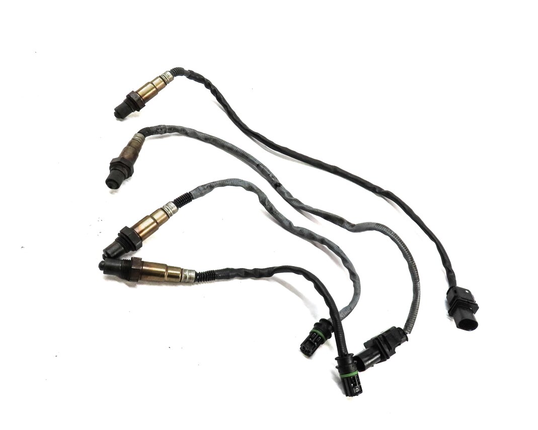 Thumbnail 3: 2006 BMW 750i (E65) 4.8L N62 ENGINE PRE POST CAT O2 OXYGEN SENSOR SET 4