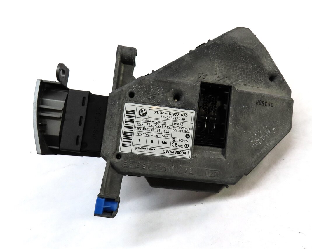 Thumbnail 8: 2006 BMW 750i (E65) 4.8L N62 ENGINE BODY CONTROL IGNITION MODULE KEY FOB SET