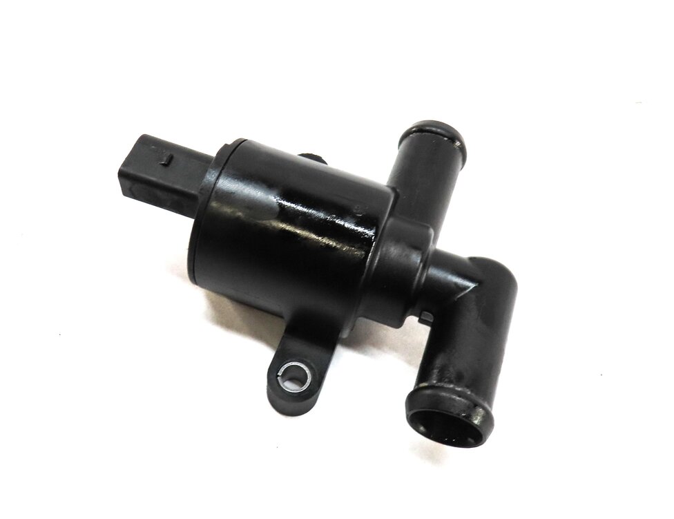 Thumbnail 1: 2016 AUDI A3 8V 1.8L TURBO CNSB ENGINE HEATER CONTROL SOLENOID VALVE 4H0121671D