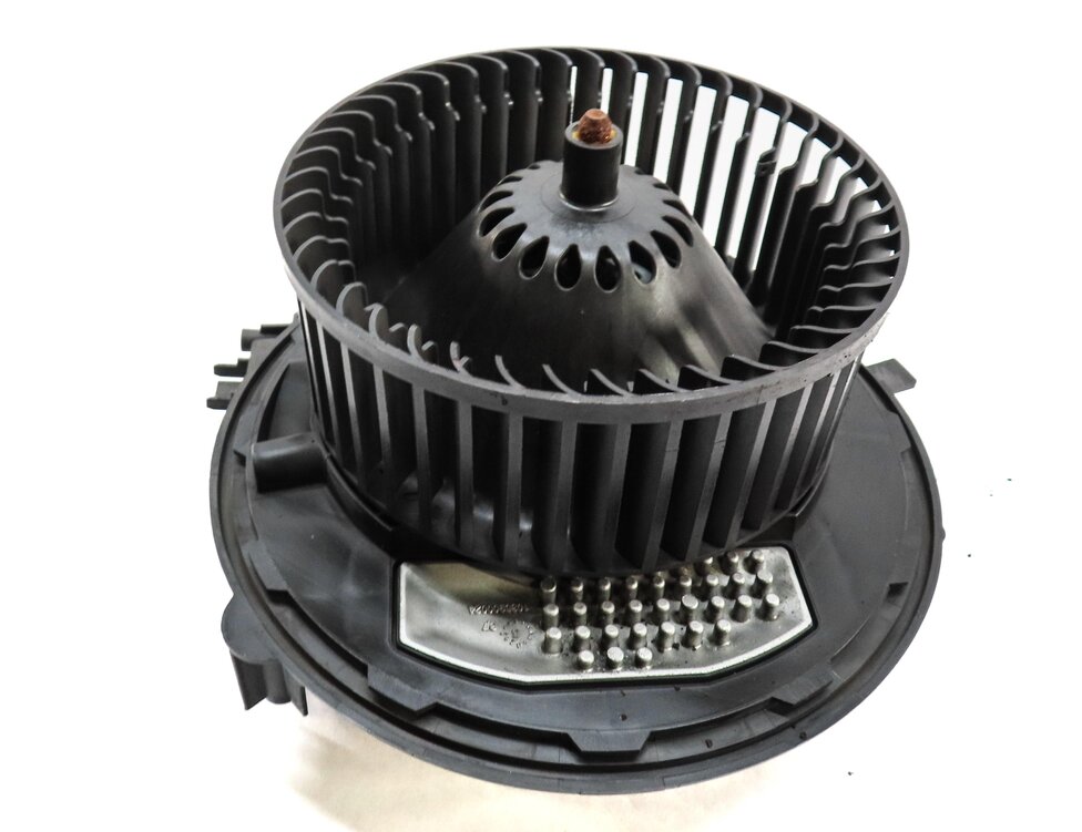 Thumbnail 2: 2015-2018 VW GOLF GTI / AUDI A3 S3 RS3 (8V) FRONT HEATER A/C BLOWER FAN MOTOR