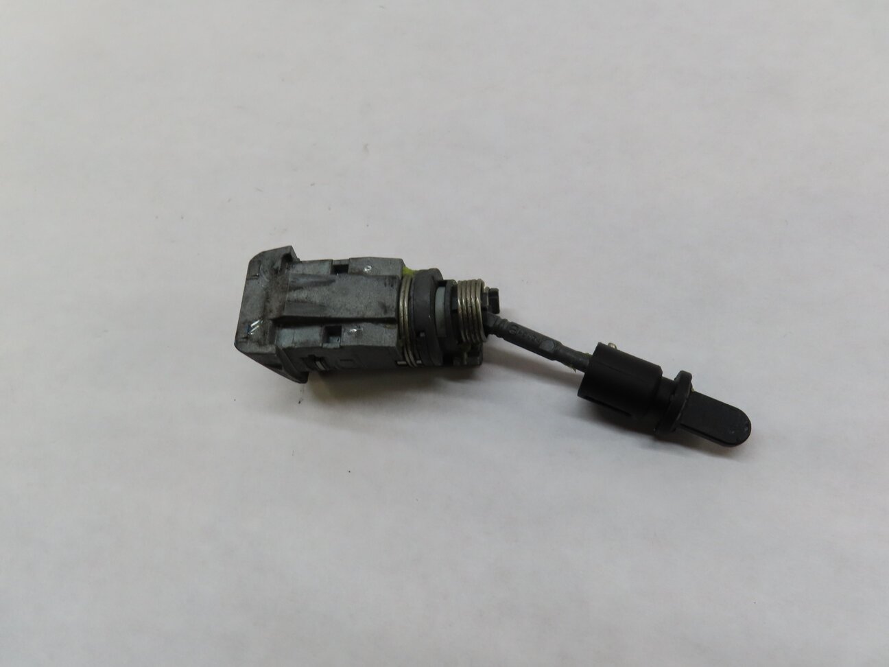 Thumbnail 18: 2016 AUDI A3 (8V) 1.8L CNSB TURBO ENGINE ECM BCM IMMOBILIZER MODULE LOCK KEY SET