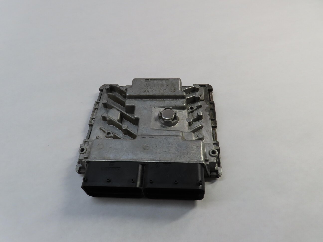 Thumbnail 5: 2016 AUDI A3 (8V) 1.8L CNSB TURBO ENGINE ECM BCM IMMOBILIZER MODULE LOCK KEY SET