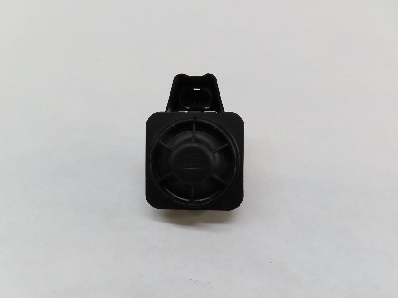 Thumbnail 2: 2016 AUDI A3 (8V) SAFETY ANTI-THEFT ALARM HORN SIREN 5Q0951605
