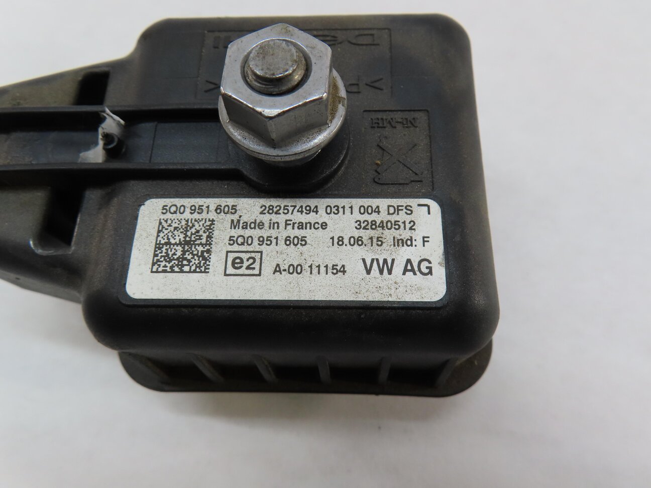 Thumbnail 4: 2016 AUDI A3 (8V) SAFETY ANTI-THEFT ALARM HORN SIREN 5Q0951605