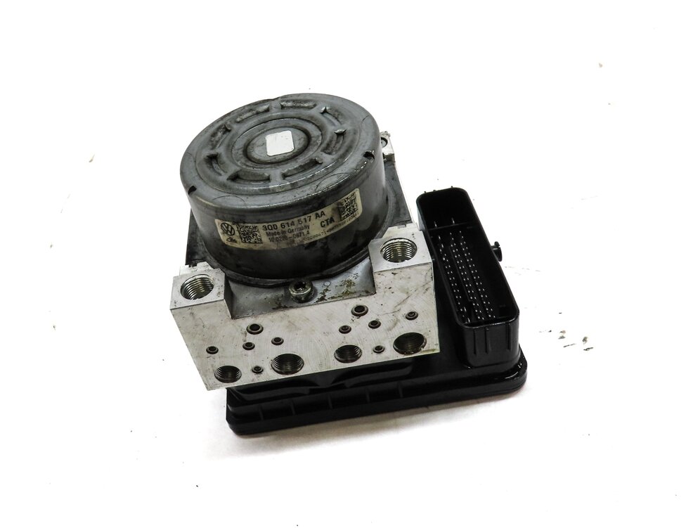 2015-2016 AUDI A3 (8V) ABS ANTI LOCK BRAKE PUMP w/ MODULE