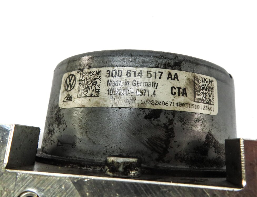 Thumbnail 6: 2015-2016 AUDI A3 (8V) ABS ANTI LOCK BRAKE PUMP w/ MODULE