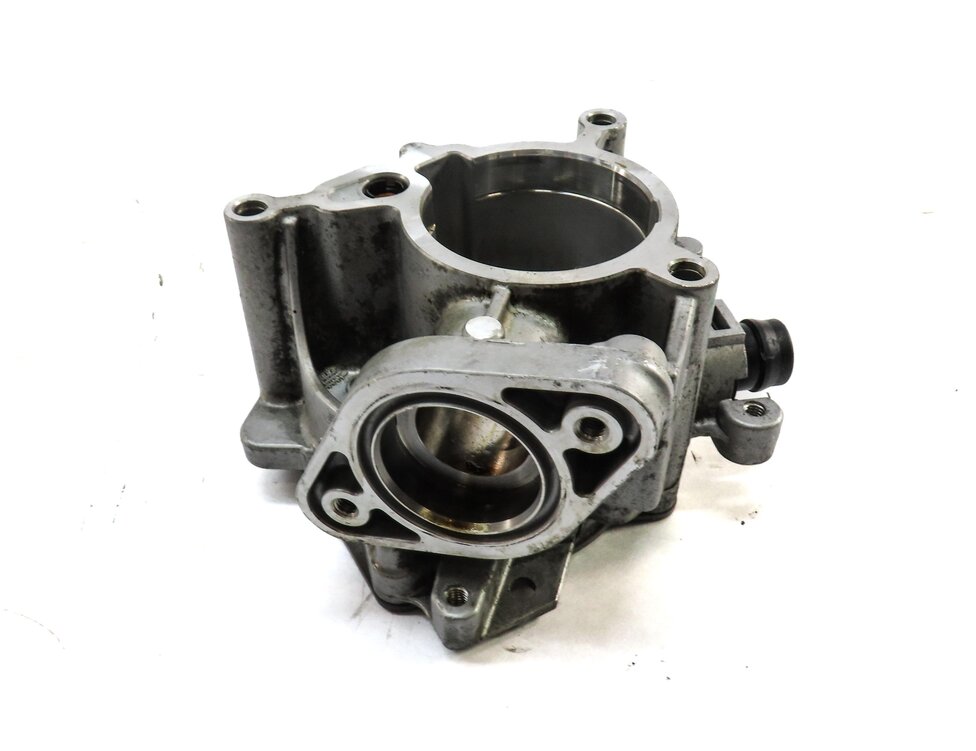 Thumbnail 3: 2015-2017 AUDI A3 S3 (8V) 1.8T / 2.0T TURBO MOTOR ENGINE BRAKE VACUUM PUMP