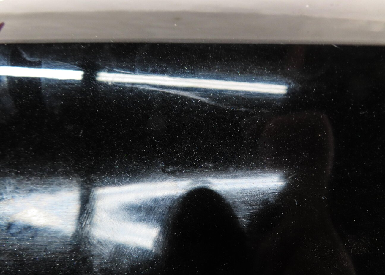 Thumbnail 7: 15-18 AUDI A3 S3 (8V) FUEL TANK FILLER HOUSING GAS TANK DOOR FLAP (MYTH BLACK)