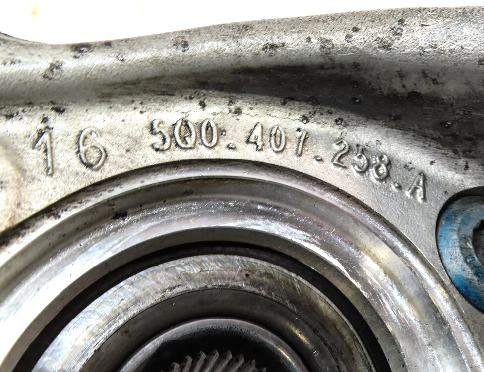 Thumbnail 5: 15-17 VW GOLF GTI AUDI A3 S3 (8V) RIGHT FRONT SPINDLE KNUCKLE WHEEL BEARING HUB