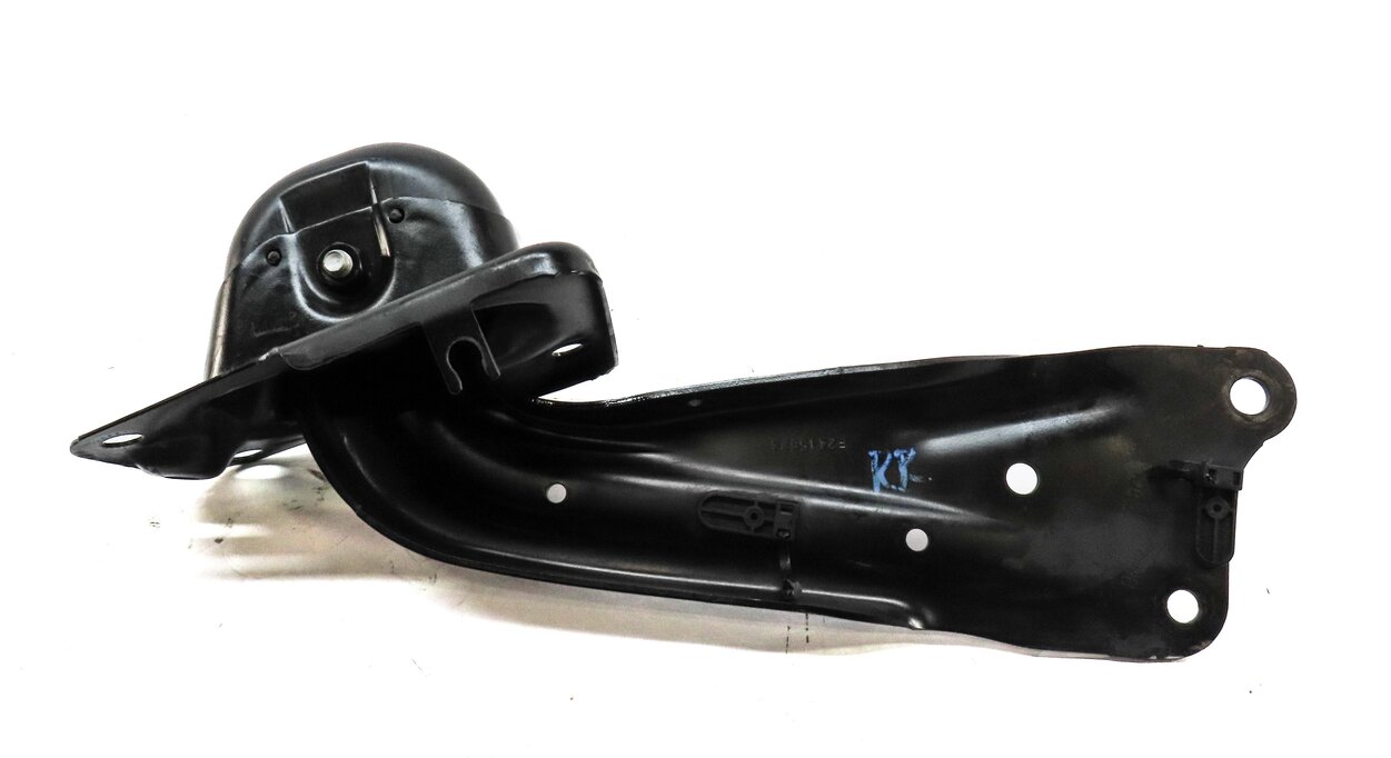 Thumbnail 4: 2015-2019 AUDI VW GOLF / A3 S3 RS3 TT (8V MK3) RIGHT PASSENGER REAR TRAILING ARM