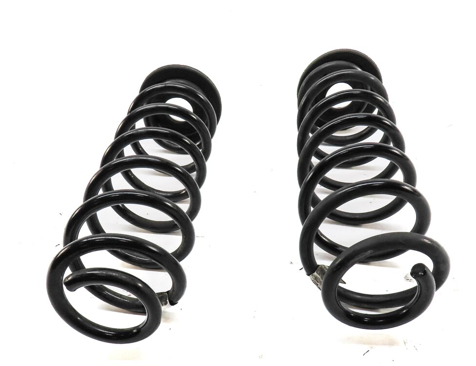 Thumbnail 3: 2015-2018 AUDI A3 S3 RS3 (8V) LEFT & RIGHT REAR SUSPENSION COIL SPRING SET