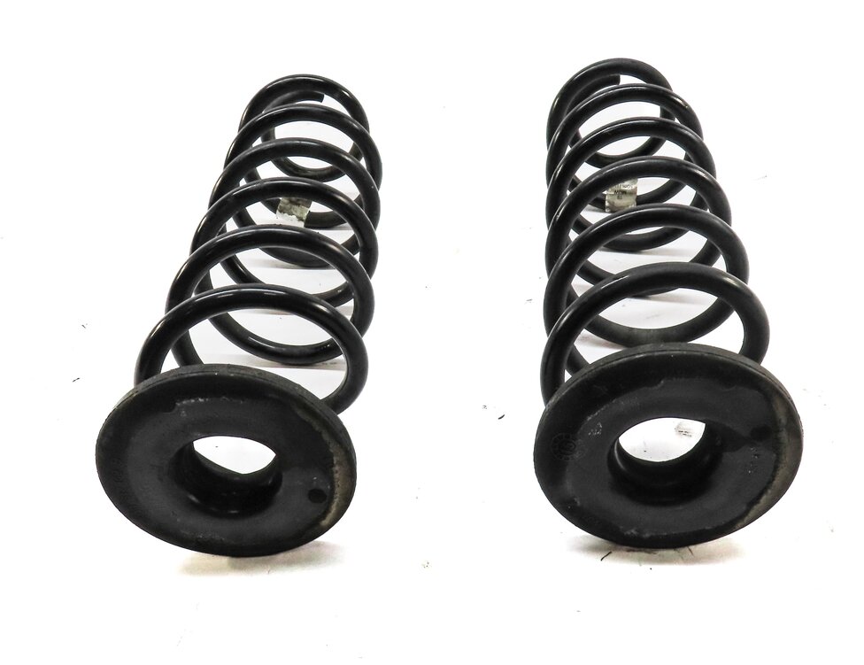 Thumbnail 4: 2015-2018 AUDI A3 S3 RS3 (8V) LEFT & RIGHT REAR SUSPENSION COIL SPRING SET