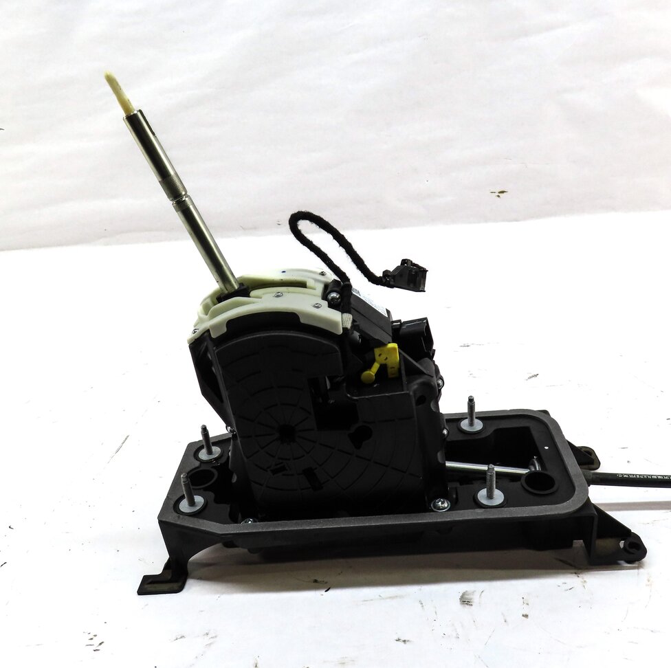 Thumbnail 5: 2016-2020 AUDI A3 (8V 8VF 8Y) TRANSMISSION GEAR SHIFTER SHIFT BOX w/ CABLE