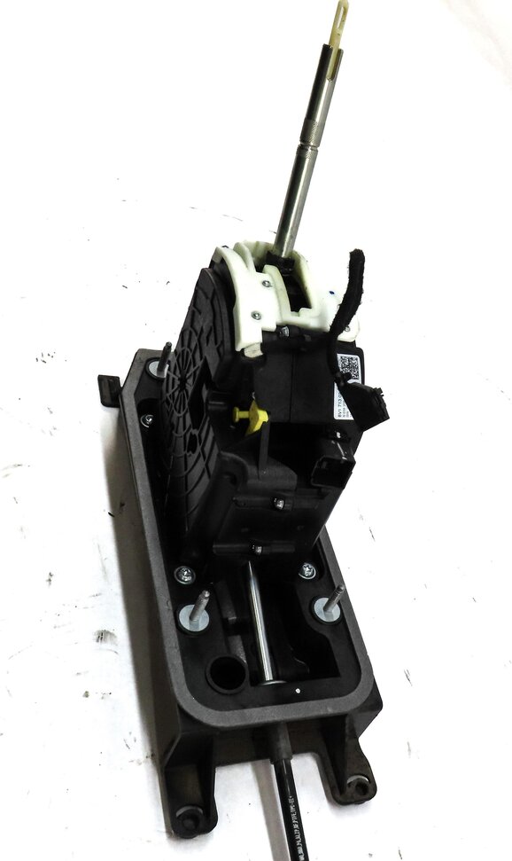 Thumbnail 6: 2016-2020 AUDI A3 (8V 8VF 8Y) TRANSMISSION GEAR SHIFTER SHIFT BOX w/ CABLE