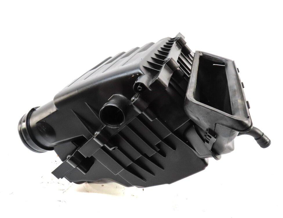 Thumbnail 4: 15-19 VW GOLF / AUDI A3 TT (8V MK3) 1.8L / 2.0L TURBO ENGINE AIR FILTER HOUSING