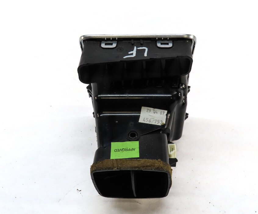 Thumbnail 3: 2007 LAND RANGE ROVER (L322) FRONT LEFT DRIVER OUTER HVAC A/C HEATER AIR VENT