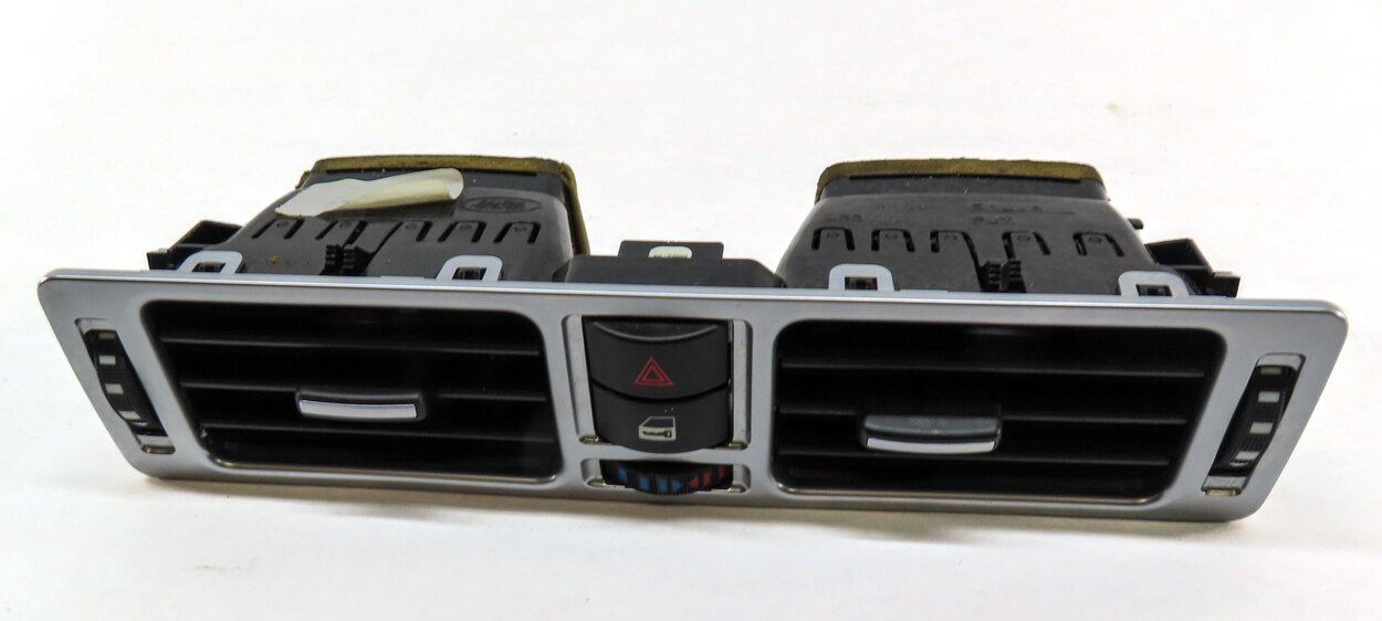 2007 RANGE ROVER (L322) CENTER DASH A/C HEATER AIR VENT w/ HAZARD & LOCK SWITCH