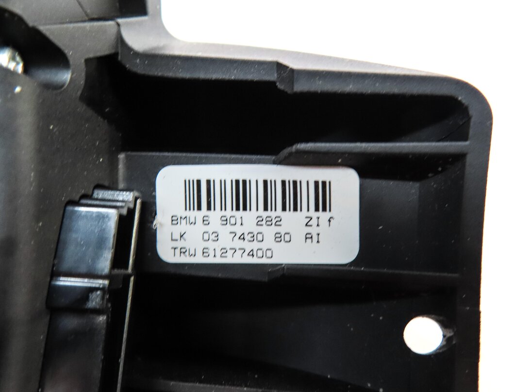 Thumbnail 17: 2003-2009 LAND ROVER RANGE ROVER (L322) HEATED STEERING WHEEL SWITCH BUTTON SET