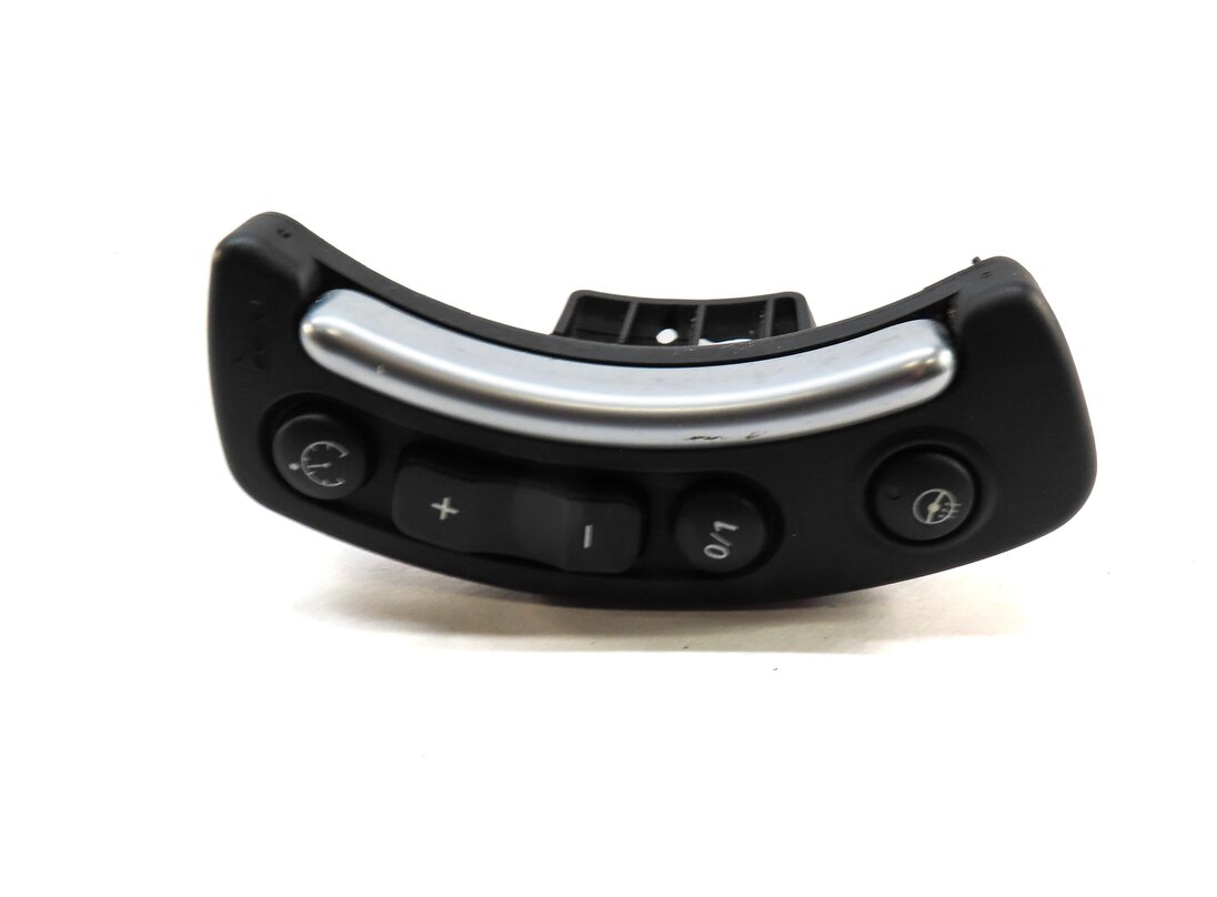 Thumbnail 5: 2003-2009 LAND ROVER RANGE ROVER (L322) HEATED STEERING WHEEL SWITCH BUTTON SET