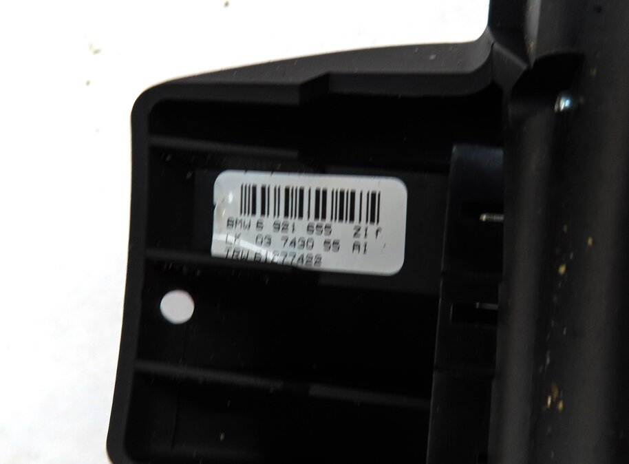 Thumbnail 6: 2003-2009 LAND ROVER RANGE ROVER (L322) HEATED STEERING WHEEL SWITCH BUTTON SET