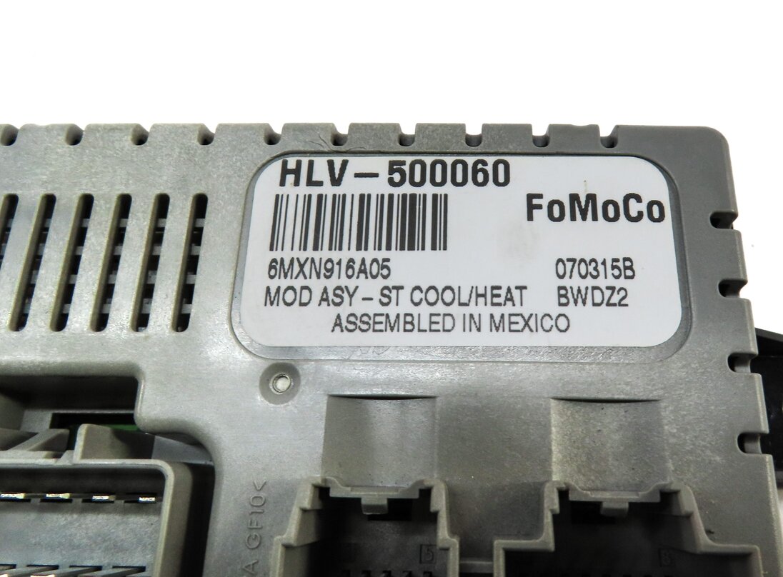 Thumbnail 3: 2007 LAND RANGE ROVER (L322) SEAT HEATER CONTROL MODULE HLV500060