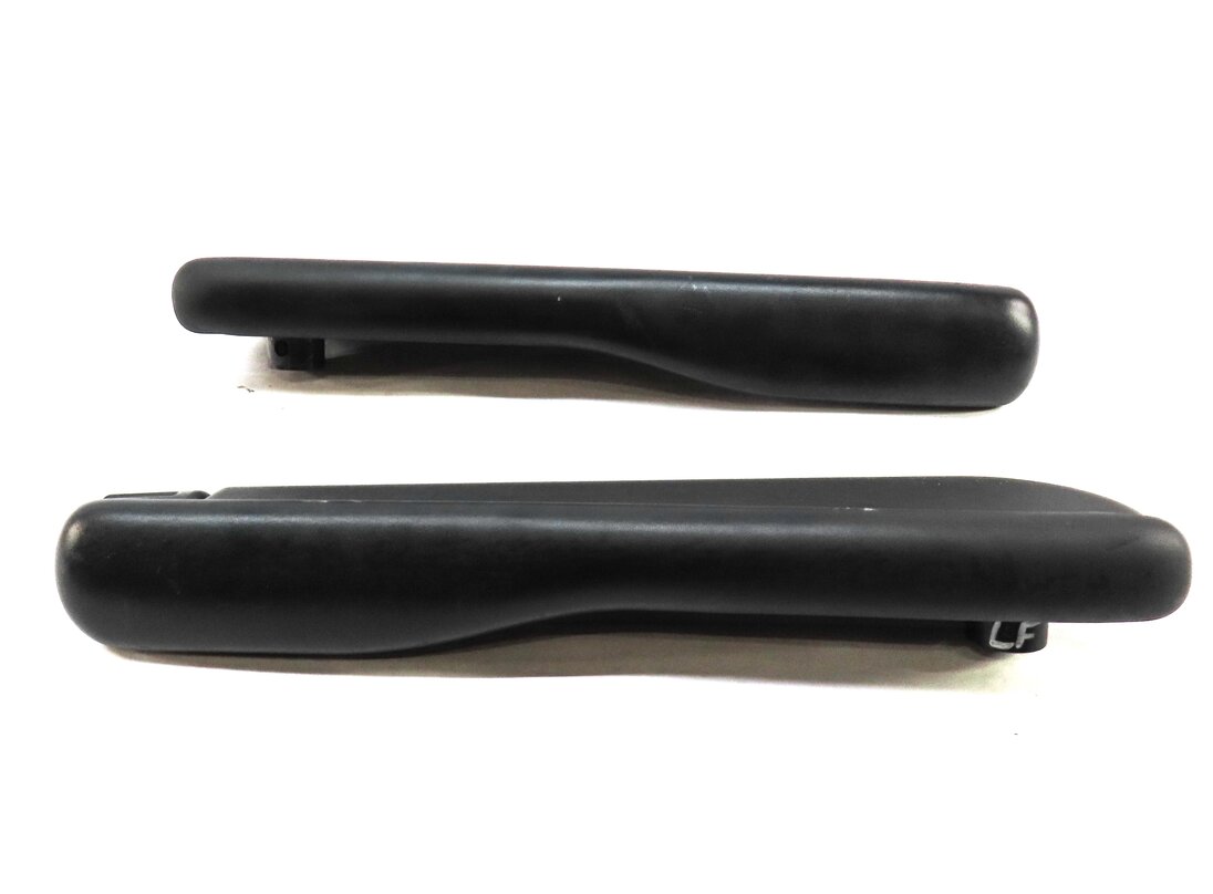 Thumbnail 2: 2007-2008 LAND RANGE ROVER (L322) FRONT LEFT & RIGHT SEAT ARMREST (JET BLACK)