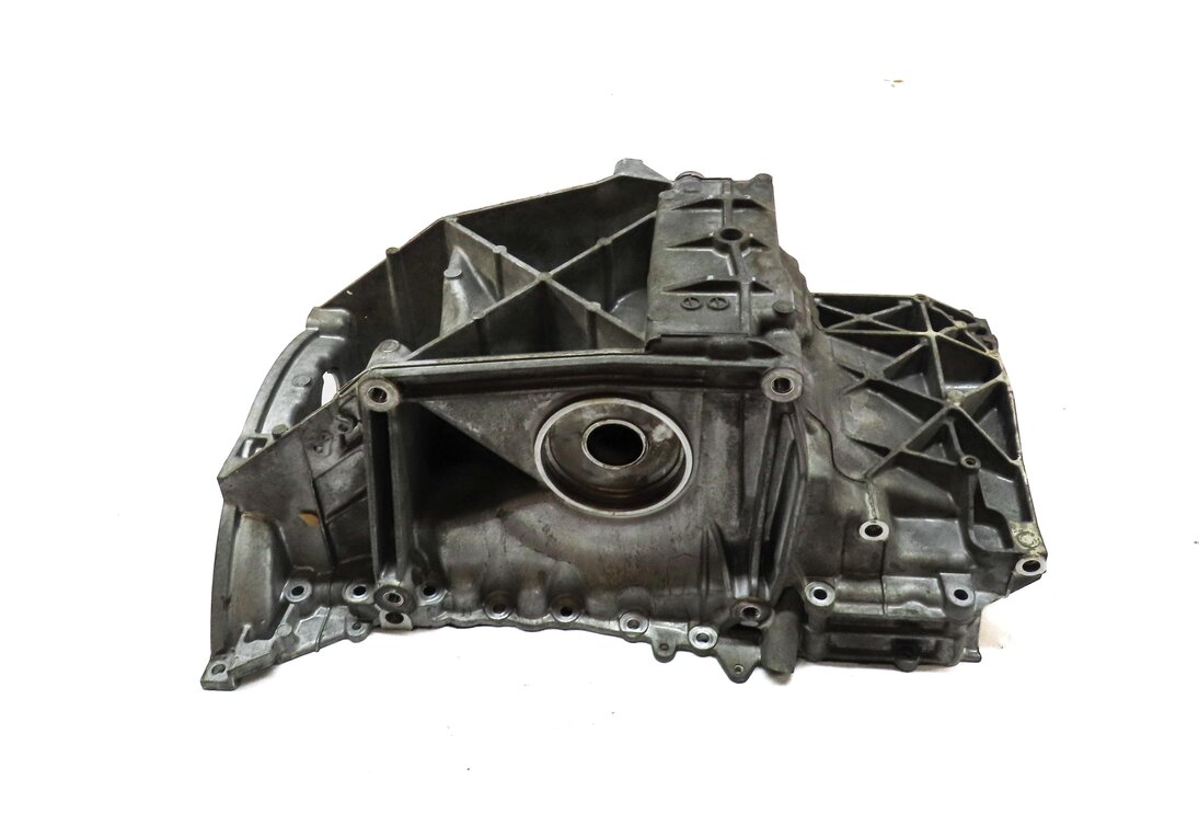 2006-2009 LAND ROVER RANGE ROVER (L322) 4.2L / 4.4L V8 ENGINE OIL PAN FLUID SUMP
