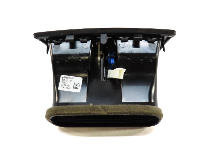 Thumbnail 2: 2014 BMW 335iGT (F34) REAR CENTER CONSOLE HVAC A/C HEATER AIR VENT (BLACK)