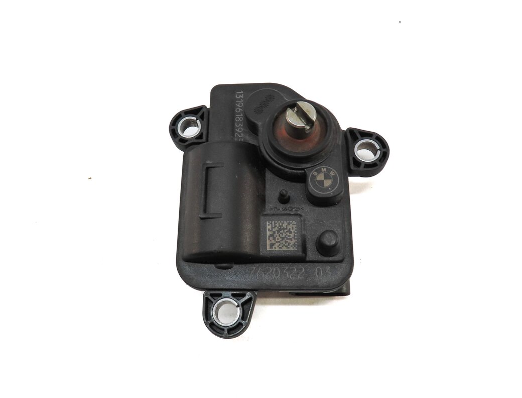 Thumbnail 3: 2014 BMW 335iGT (F34) MUFFLER EXHAUST FLAP SERVO ACTUATOR MOTOR 18307620322
