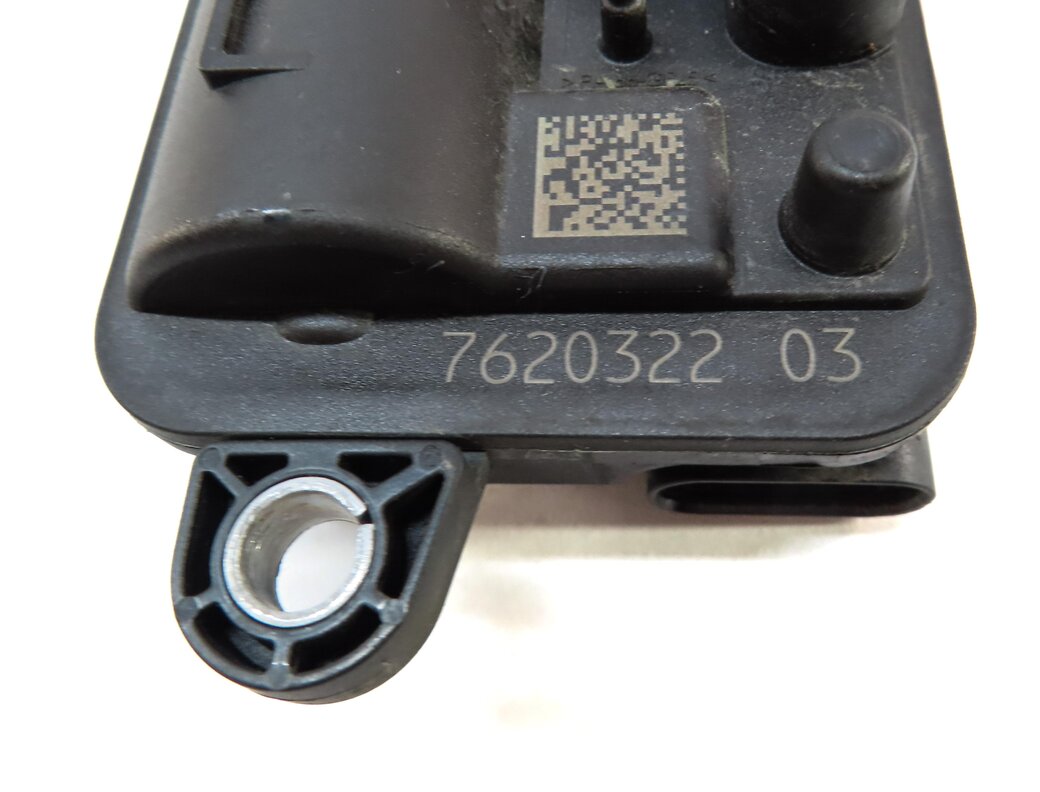 Thumbnail 4: 2014 BMW 335iGT (F34) MUFFLER EXHAUST FLAP SERVO ACTUATOR MOTOR 18307620322