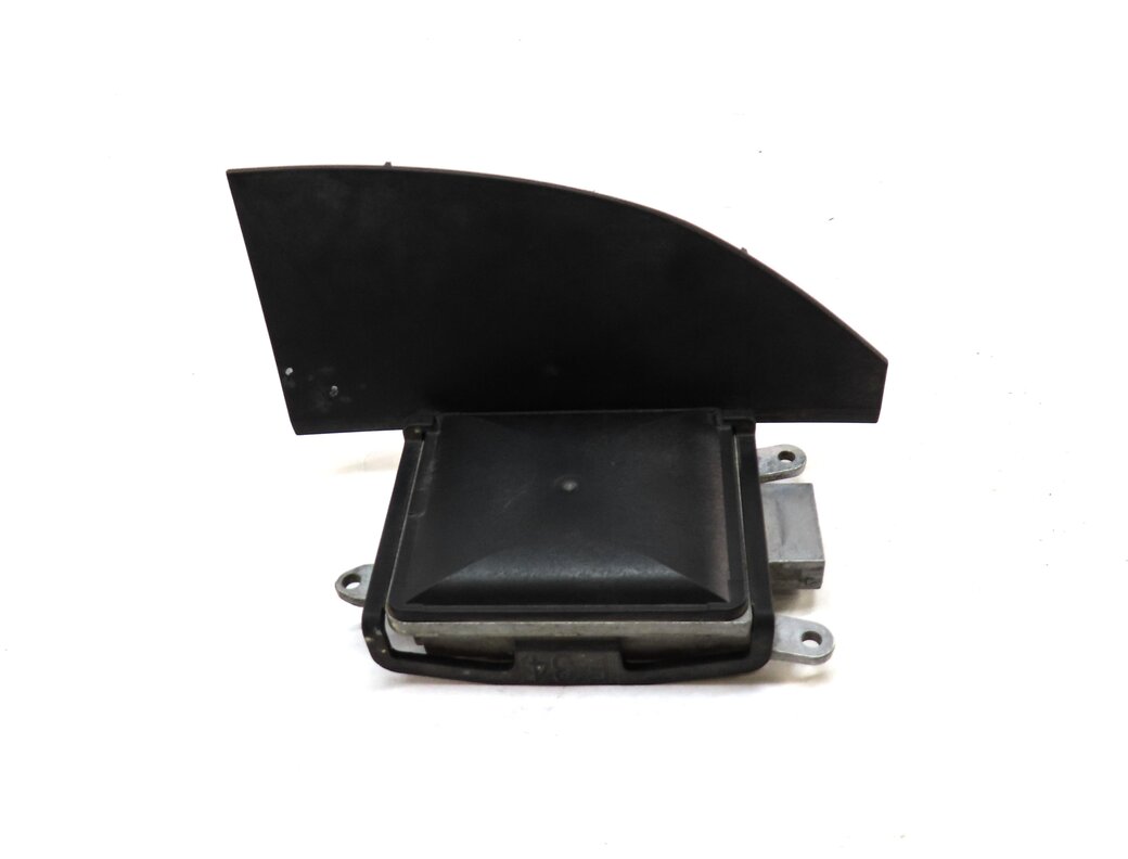 Thumbnail 2: 2014 BMW 335iGT (F34) REAR LEFT BLIND SPOT RADAR SENSOR MODULE (SLAVE) 6864800