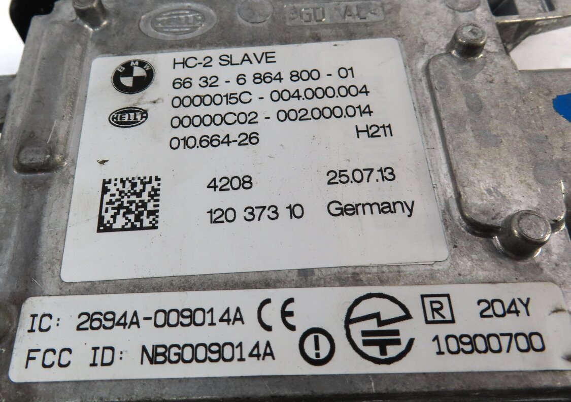 Thumbnail 4: 2014 BMW 335iGT (F34) REAR LEFT BLIND SPOT RADAR SENSOR MODULE (SLAVE) 6864800