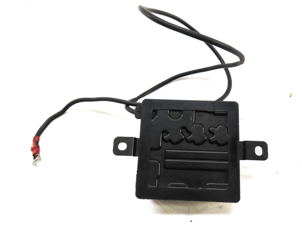 Thumbnail 3: 2014 BMW 335iGT (F34) INTEGRATED POWER SUPPLY CONTROL MODULE 12637591534