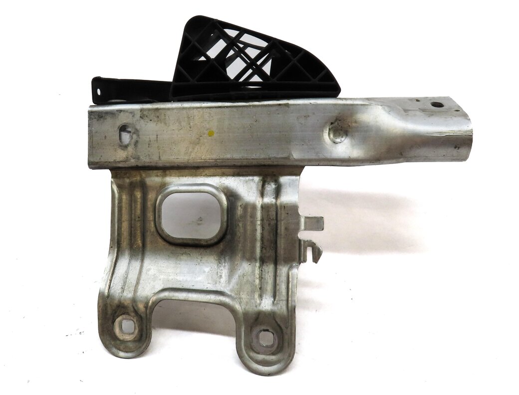 Thumbnail 2: 2014 BMW 335iGT (F34) FRONT RIGHT PASSENGER LOWER BUMPER REINFORCEMENT BRACKET