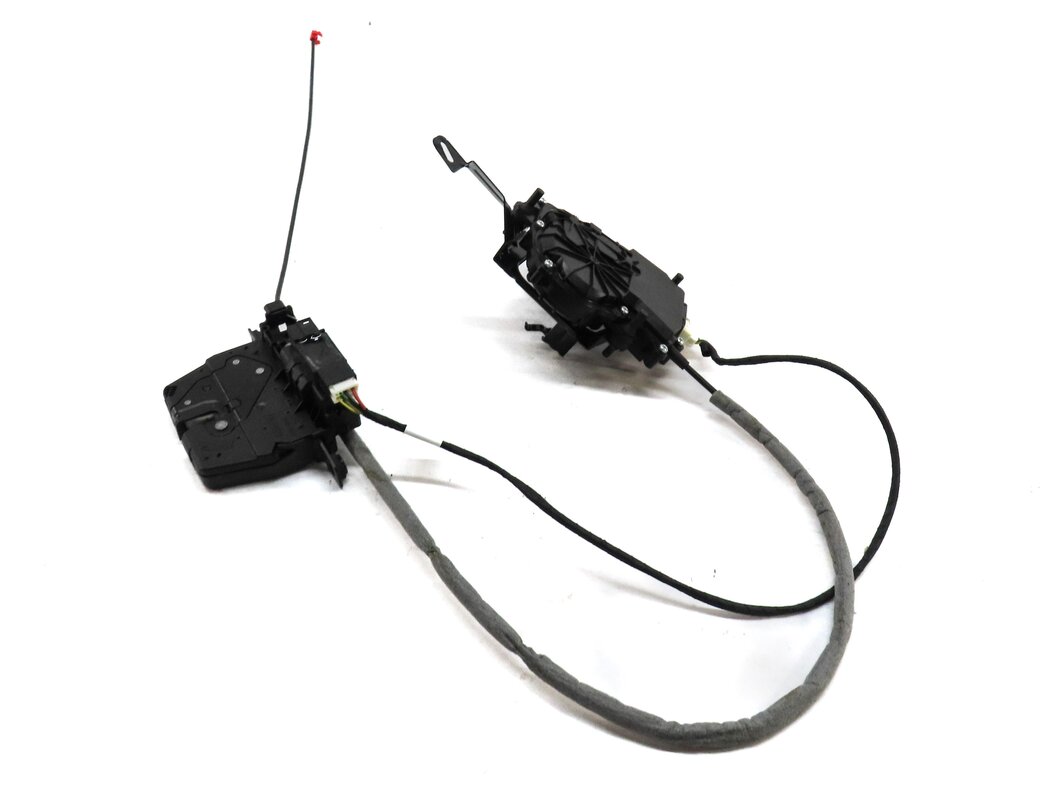 2014 BMW 335iGT (F34) REAR HATCH TAILGATE TRUNK LOCK LATCH ACTUATOR 51247269516