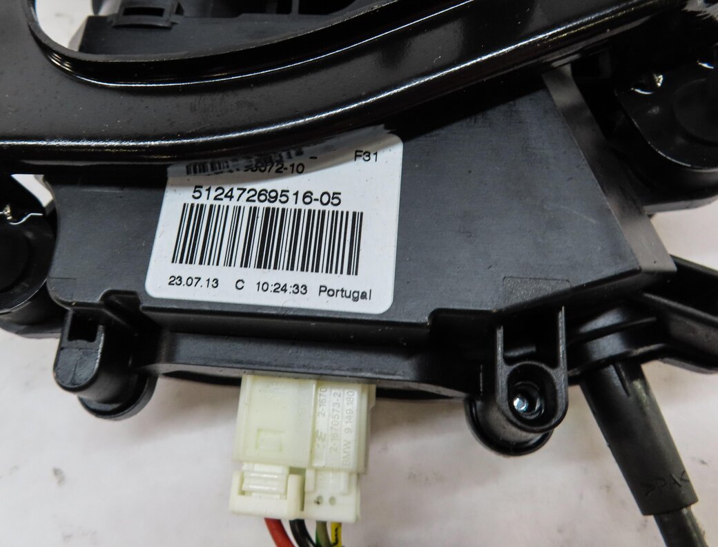 Thumbnail 5: 2014 BMW 335iGT (F34) REAR HATCH TAILGATE TRUNK LOCK LATCH ACTUATOR 51247269516