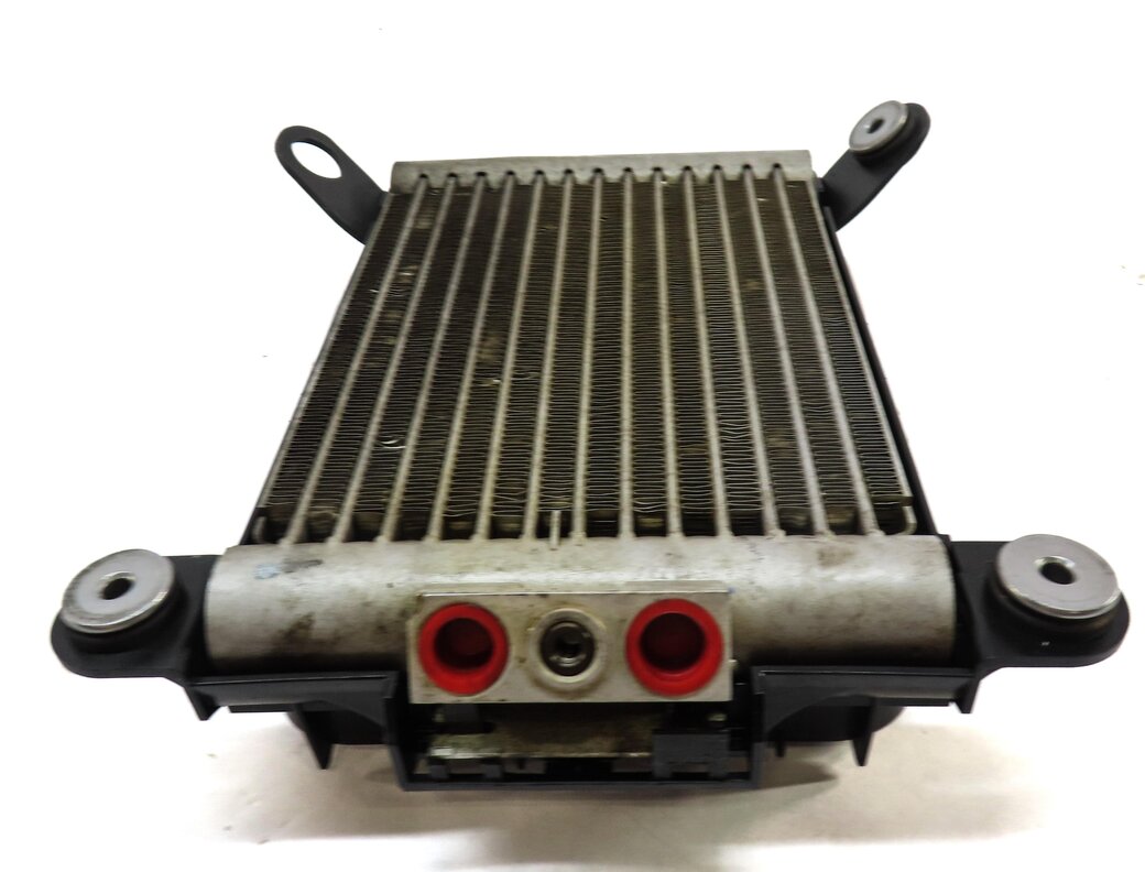 Thumbnail 5: 2014 BMW 335iGT (F34) 3.0L TURBO N55 ENGINE LEFT AUXILIARY RADIATOR 17117600698