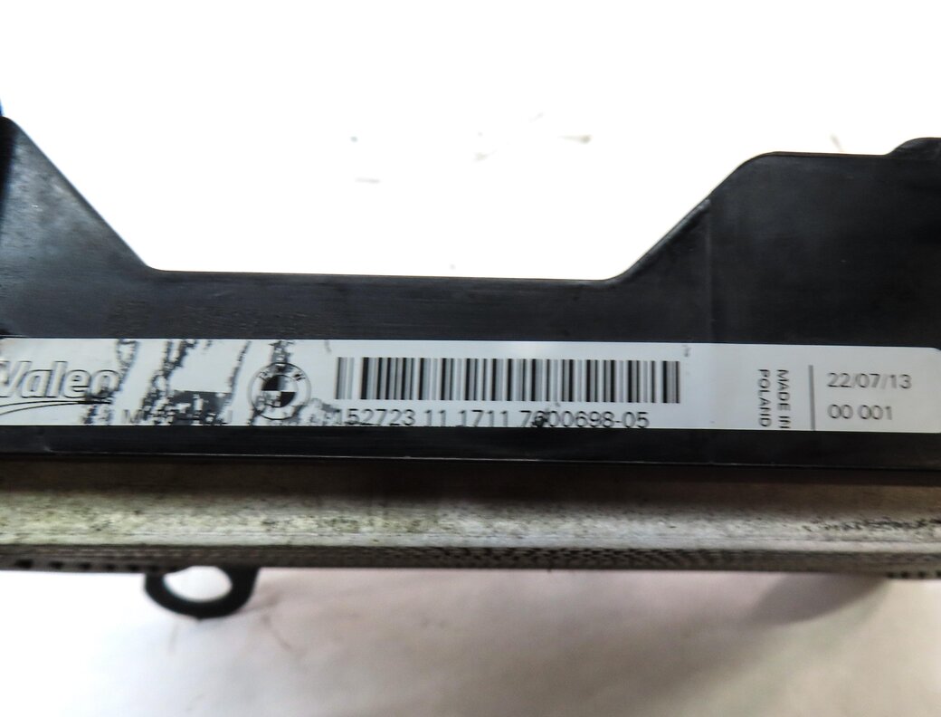Thumbnail 6: 2014 BMW 335iGT (F34) 3.0L TURBO N55 ENGINE LEFT AUXILIARY RADIATOR 17117600698
