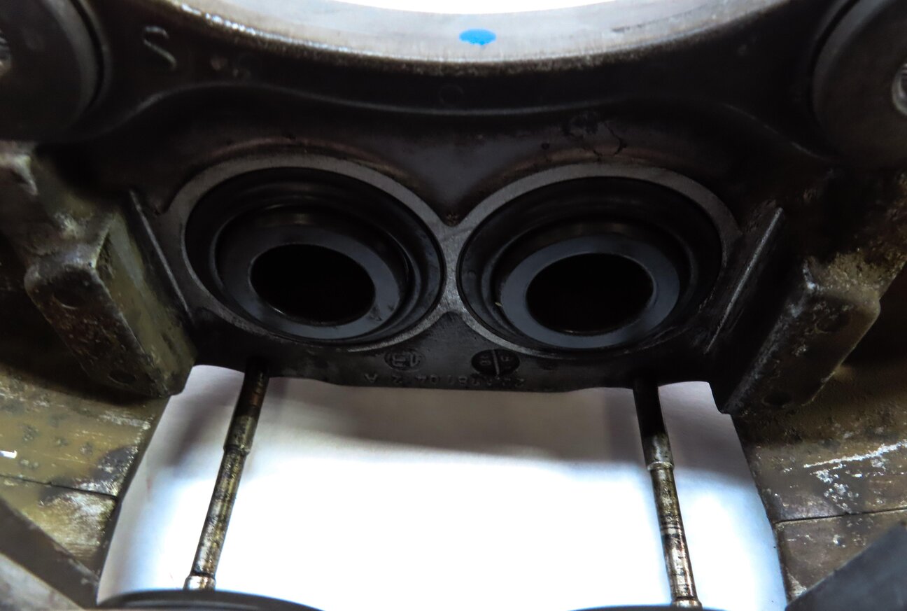 Thumbnail 7: 13-19 BMW 3 4 SERIES (F30 F32) FRONT LEFT & RIGHT BREMBO BRAKE CALIPER SET/2