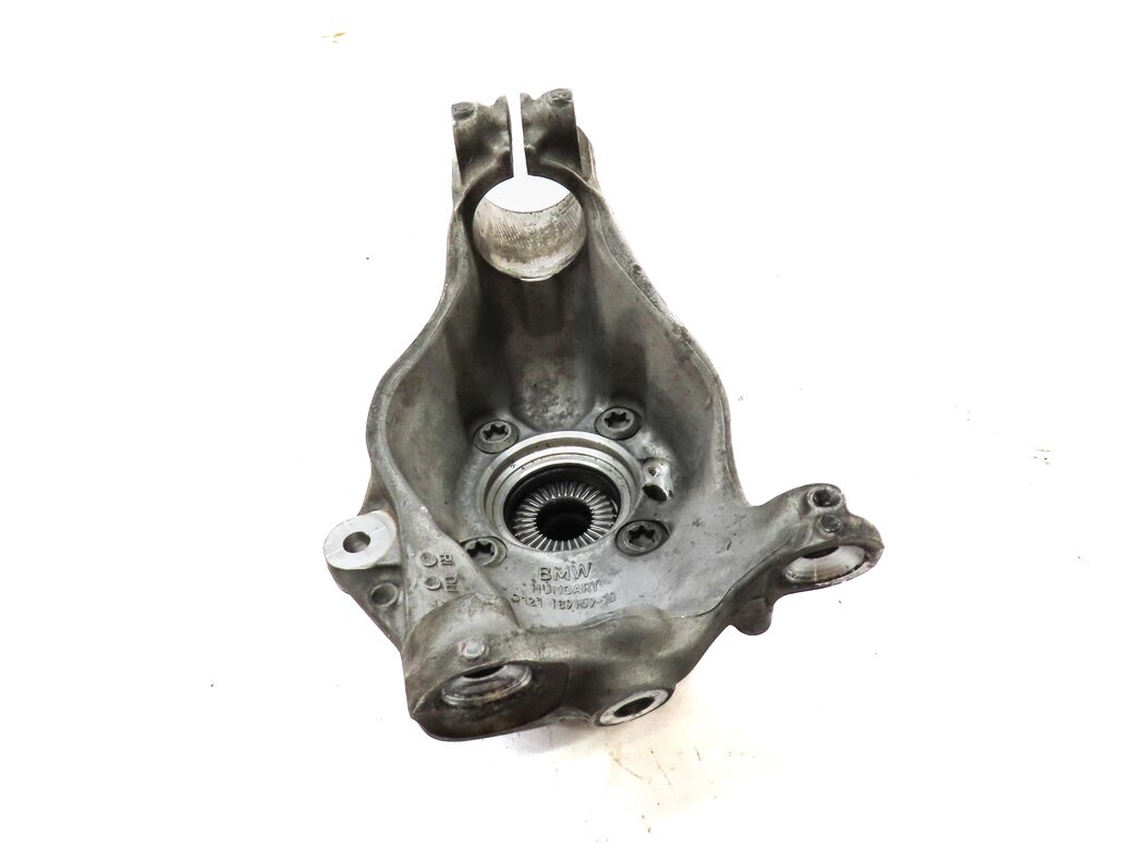 14-19 BMW 328iGT 330iGT 335iGT 340iGT (F34) FRONT LEFT AWD SPINDLE KNUCKLE HUB
