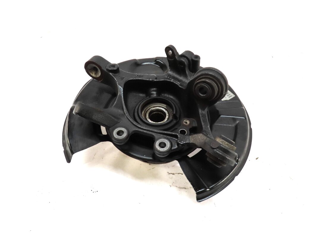 14-19 BMW 328iGT 330iGT 335iGT 340iGT (F34) REAR RIGHT AWD SPINDLE KNUCKLE HUB