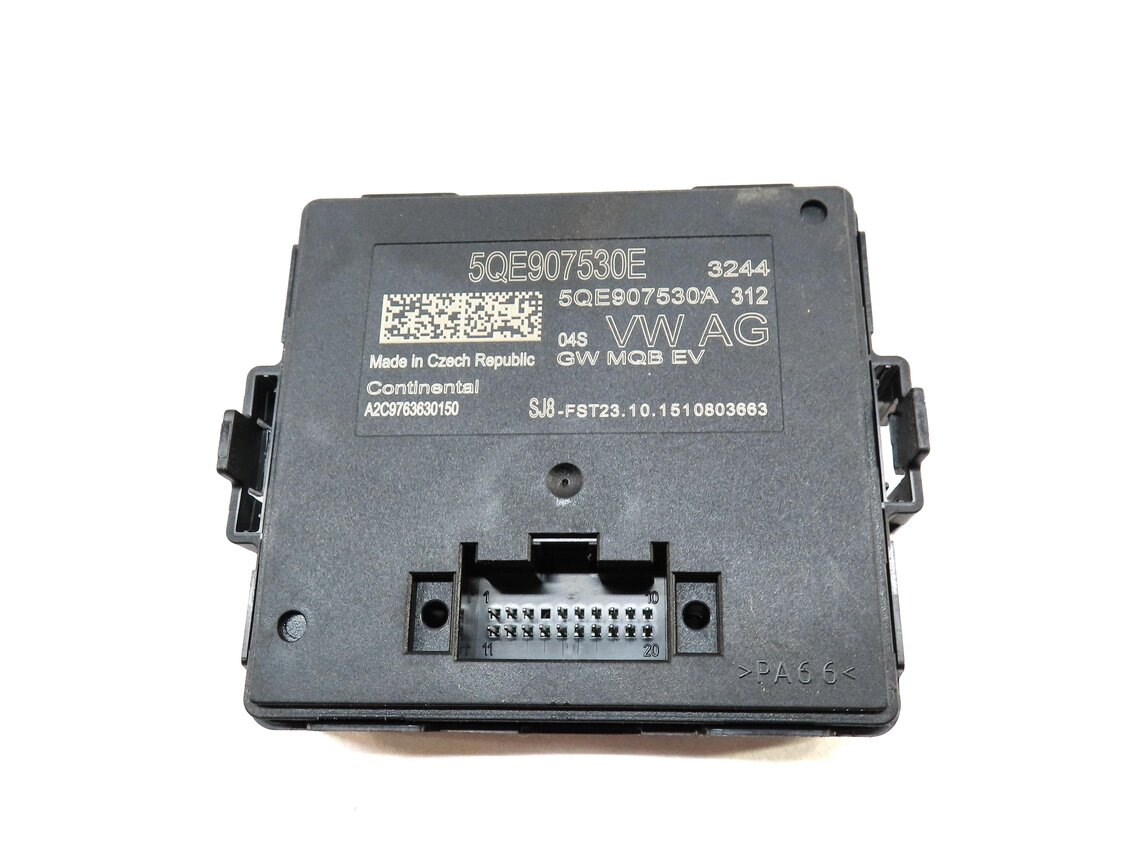 Thumbnail 14: 16-18 AUDI A3 E-TRON HYBRID (8V) SPEEDOMETER ECM BCM BODY ENGINE MODULE KEY SET