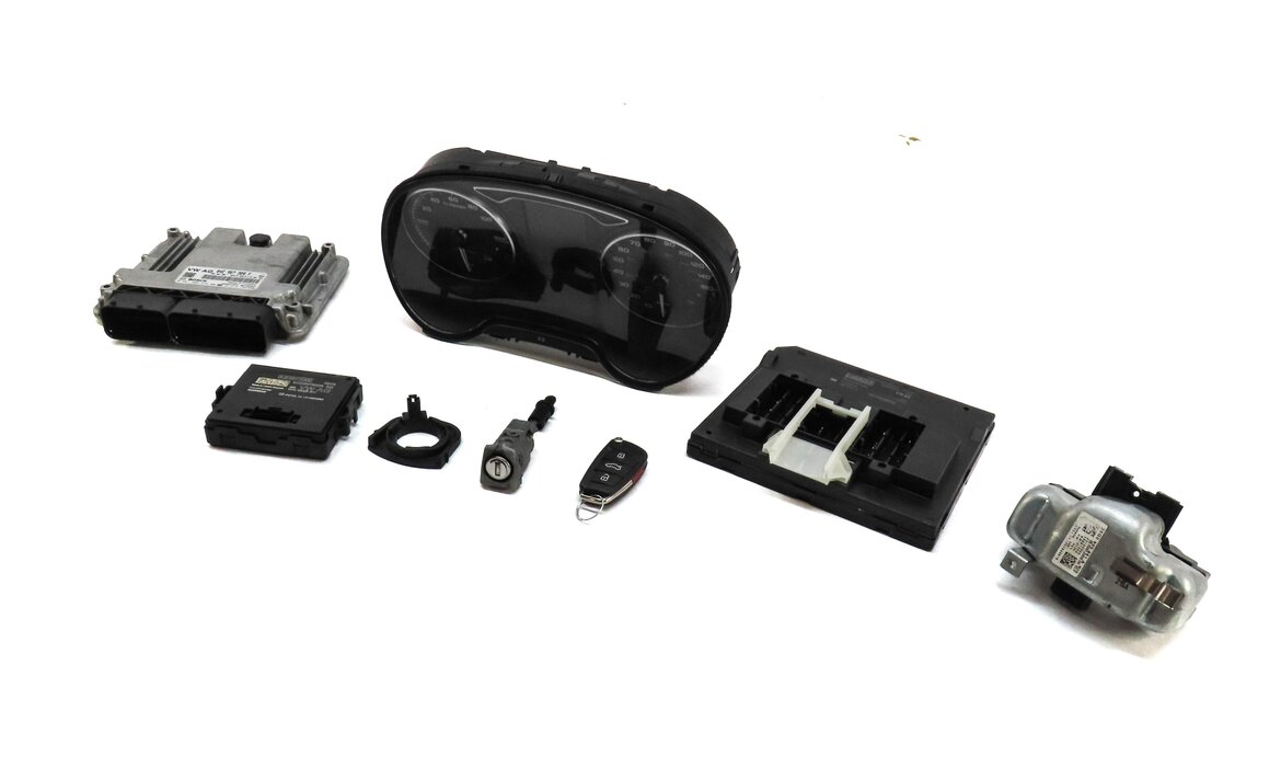 Thumbnail 4: 16-18 AUDI A3 E-TRON HYBRID (8V) SPEEDOMETER ECM BCM BODY ENGINE MODULE KEY SET