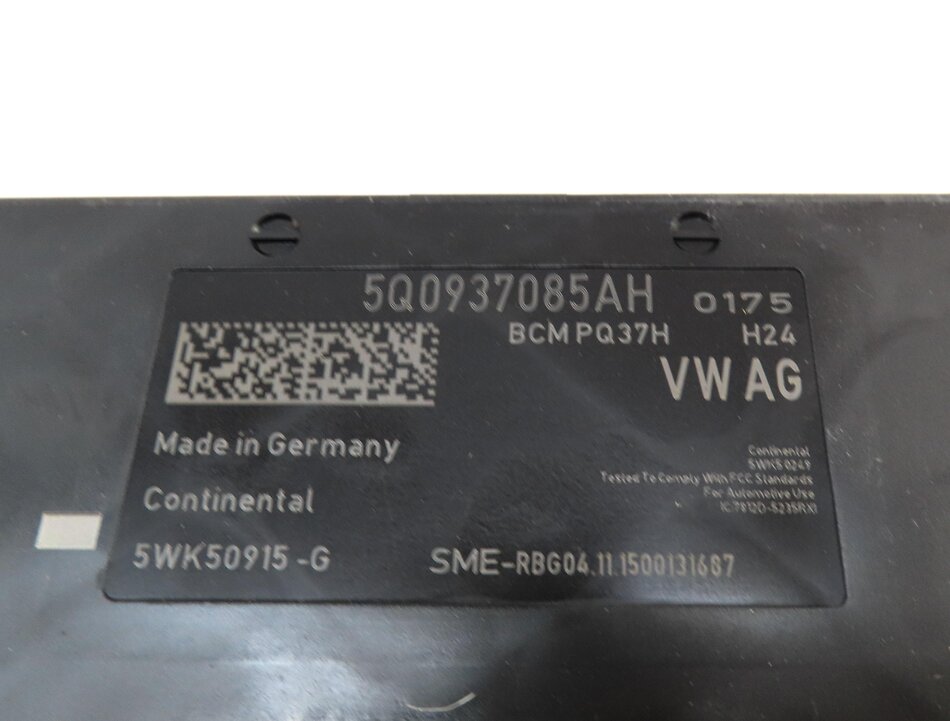 Thumbnail 9: 16-18 AUDI A3 E-TRON HYBRID (8V) SPEEDOMETER ECM BCM BODY ENGINE MODULE KEY SET