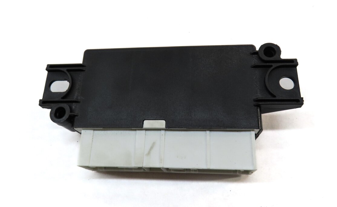 Thumbnail 4: 2016 AUDI A3 E-TRON (8V 8VF) PDC PARK ASSIST DISTANCE CONTROL MODULE