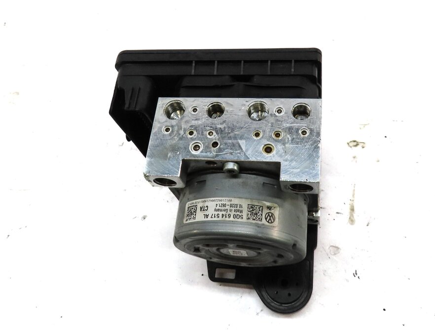 Thumbnail 2: 2016-2018 AUDI A3 E-TRON (8VF) ABS ANTI LOCK BRAKE PUMP w/ MODULE