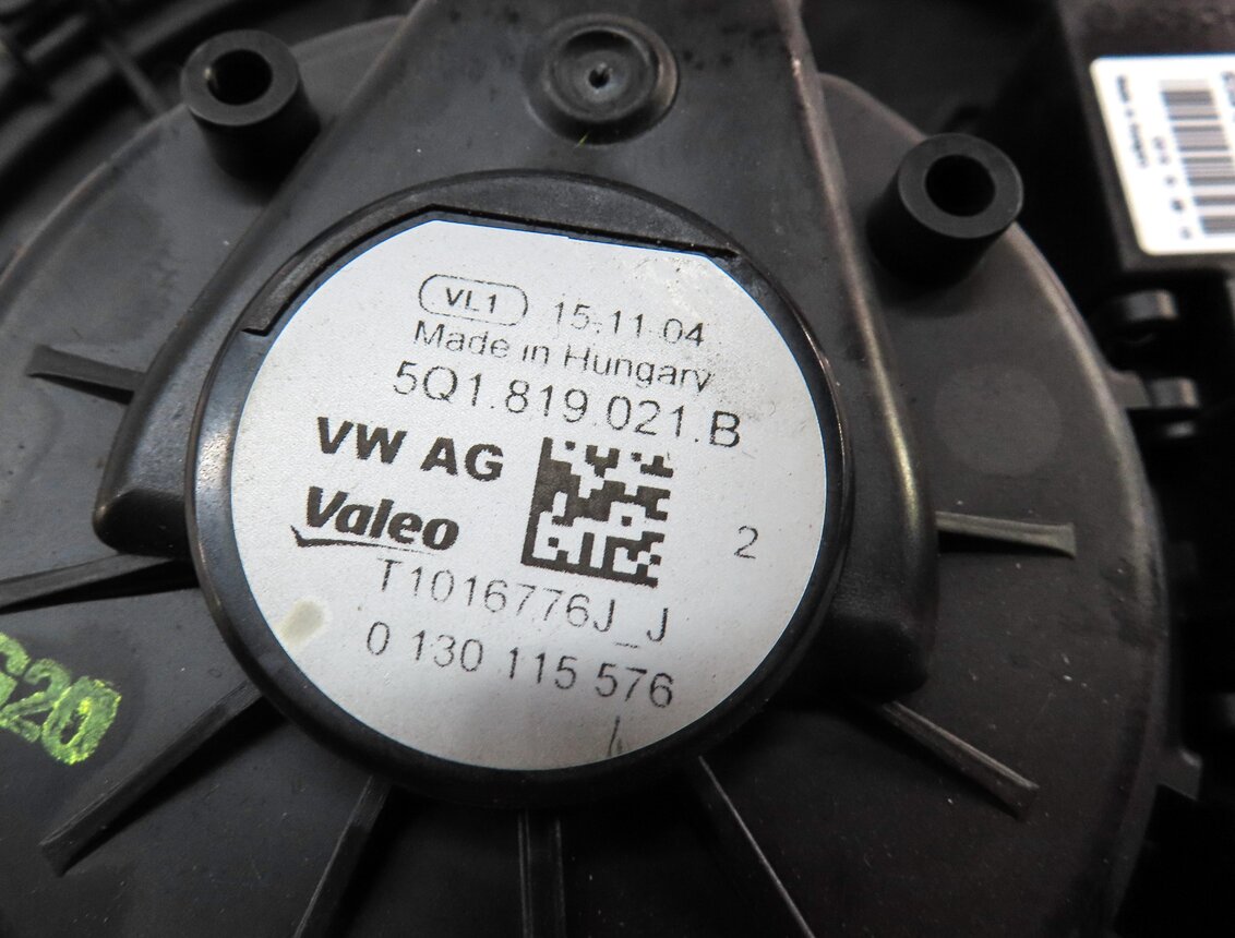 Thumbnail 4: 2015-2018 VW GOLF GTI / AUDI A3 S3 RS3 (8V) FRONT HEATER A/C BLOWER FAN MOTOR